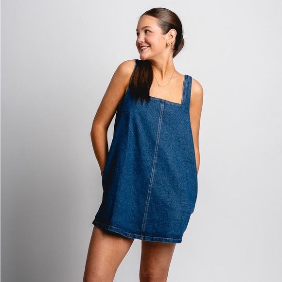 Le Lis Dresses & Skirts - NWT Le Lis Dark Wash Denim Sleeveless Mini Dress with Pockets Coastal Cowgirl